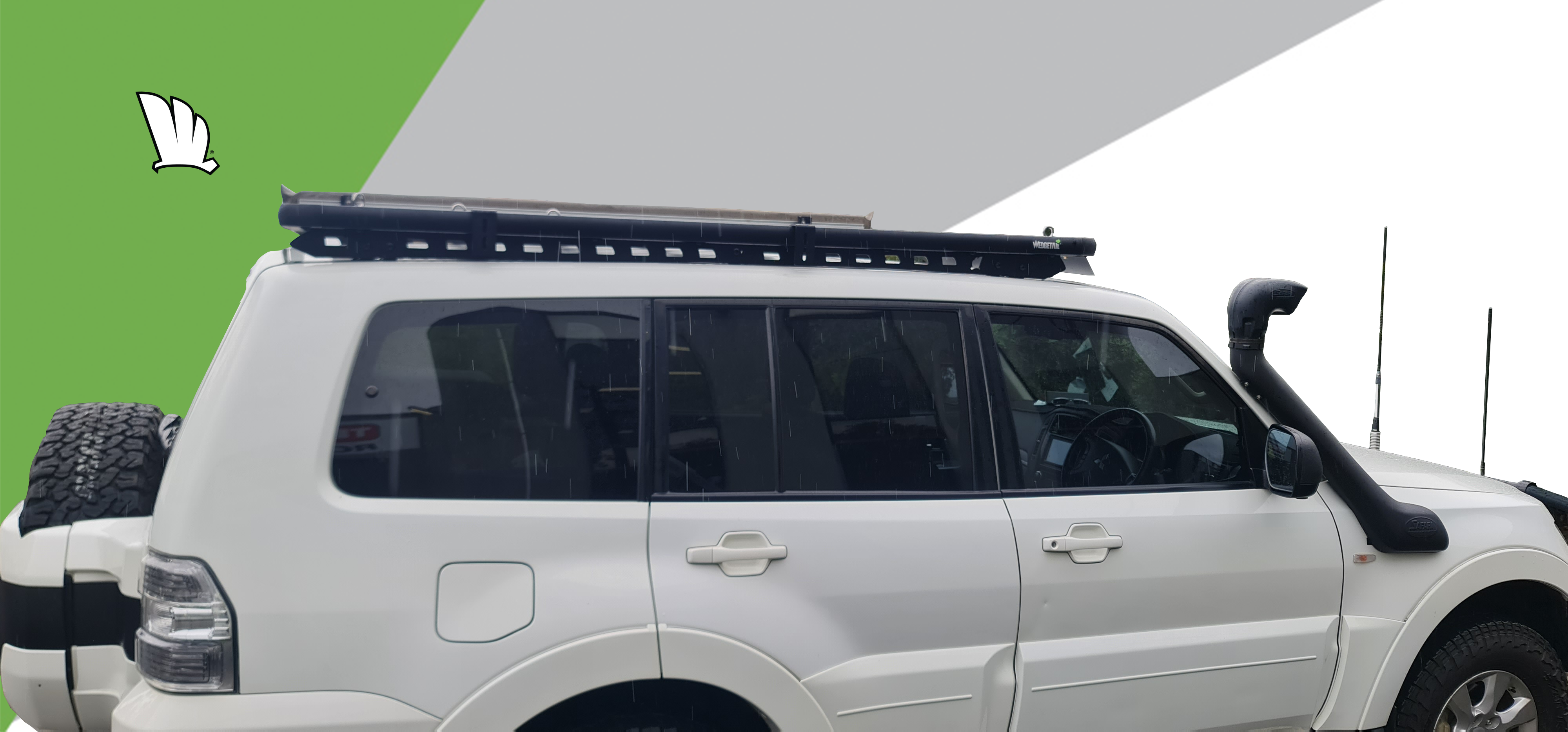 Mitsubishi Pajero Sport 20MY with Wedgetail roof rack installed.
